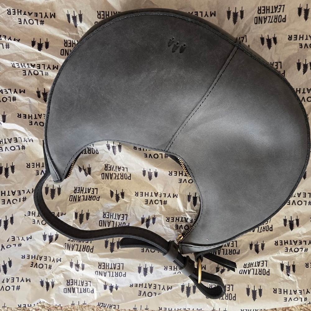 NWT Portland Leather Nora shoulder bag